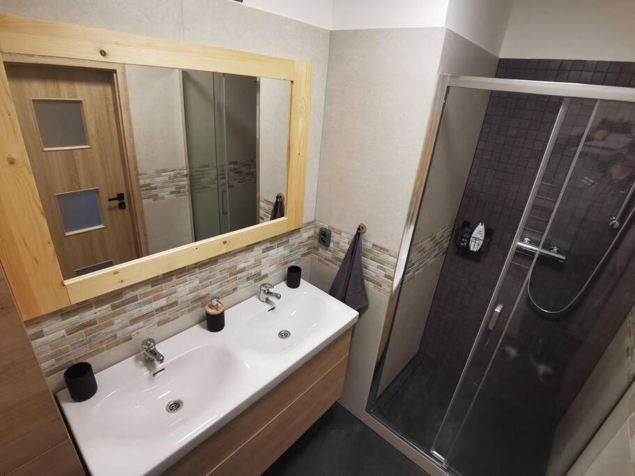 Apartman Bila Voda Червена-Вода Экстерьер фото